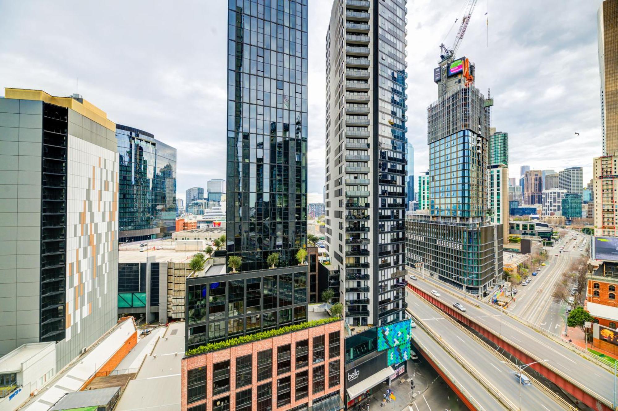 Mega Style Apartments Mainpoint Melbourne Szoba fotó